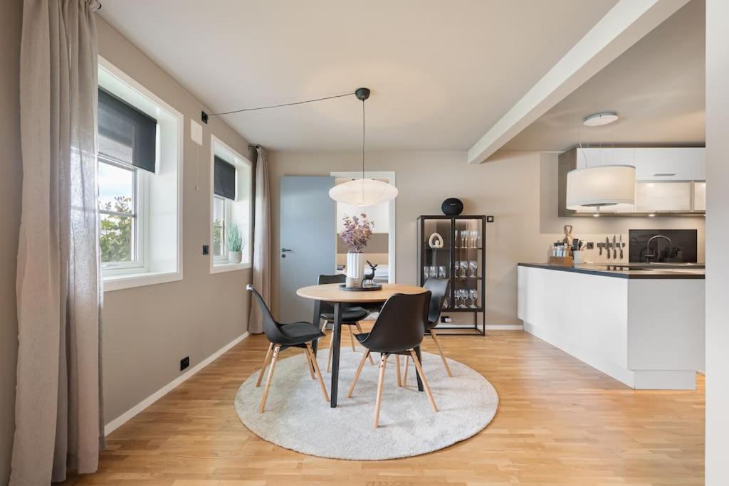 Aurora Luxury Apartment Тромсьо Екстериор снимка